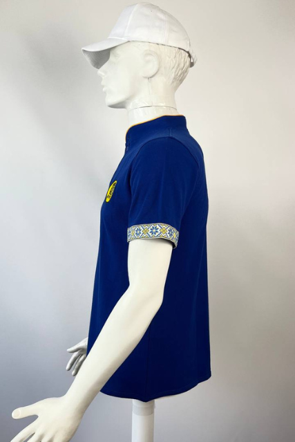 Поло комірець стійка з вишитими манжетами